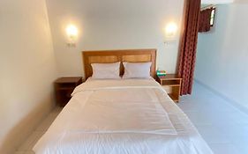 Avocado Homestay
